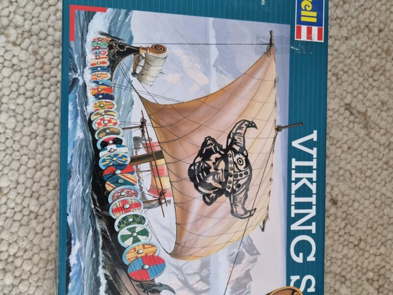 Zu verschenken modelbau Viking