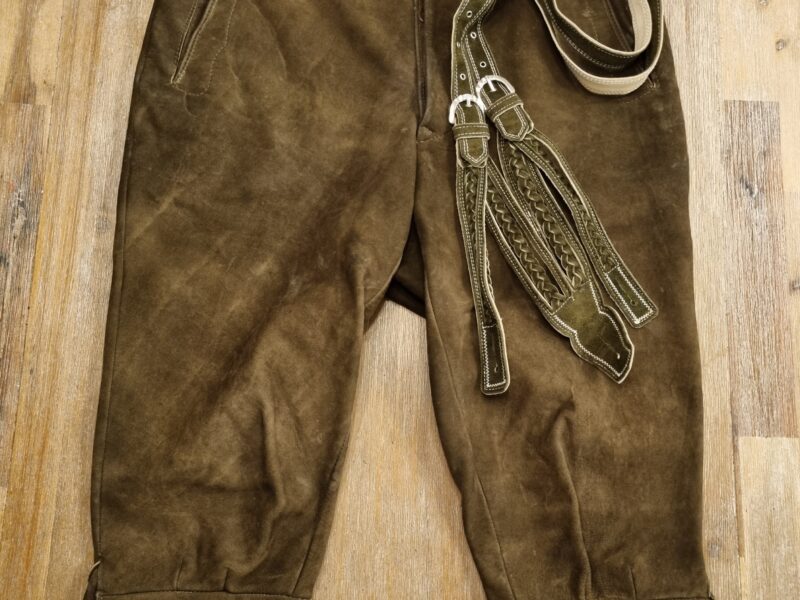 Feine Kniebundlederhose aus sehr weichem Leder